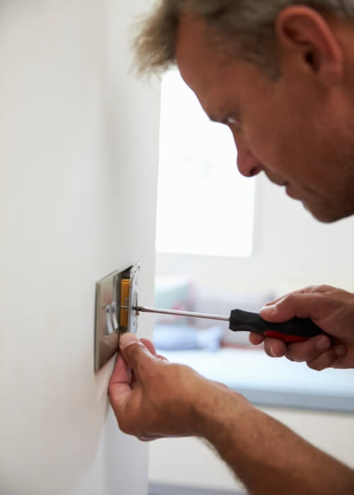 Brisbane Commercial Electricians and Electrical Contractors